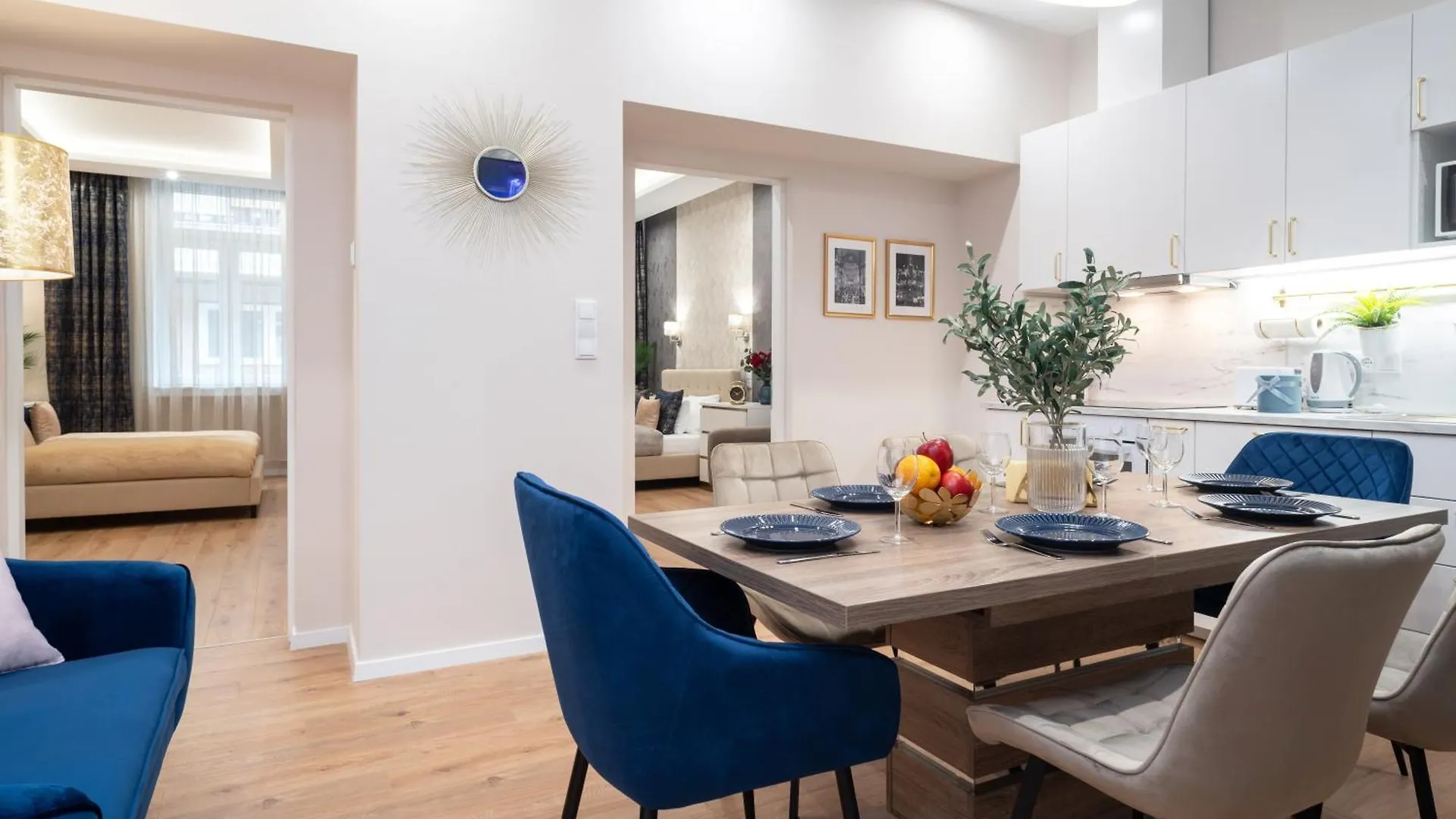 Amethyst Apartments - Acacia 2 Bedroom contacts